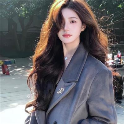 老妇与鸽子